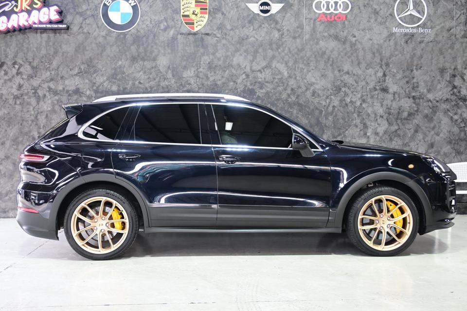 รหัสรถ JRS7335 Porsche Cayenne S Hybridปี 2012 | สีดำ รูปที่ 6