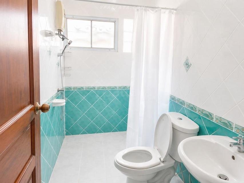 For Rent — Fully Furnished 3-Bedroom House near Khao Noi, PattayaHouse for rent in a convenient residential area near Khao Noi, close to markets 13