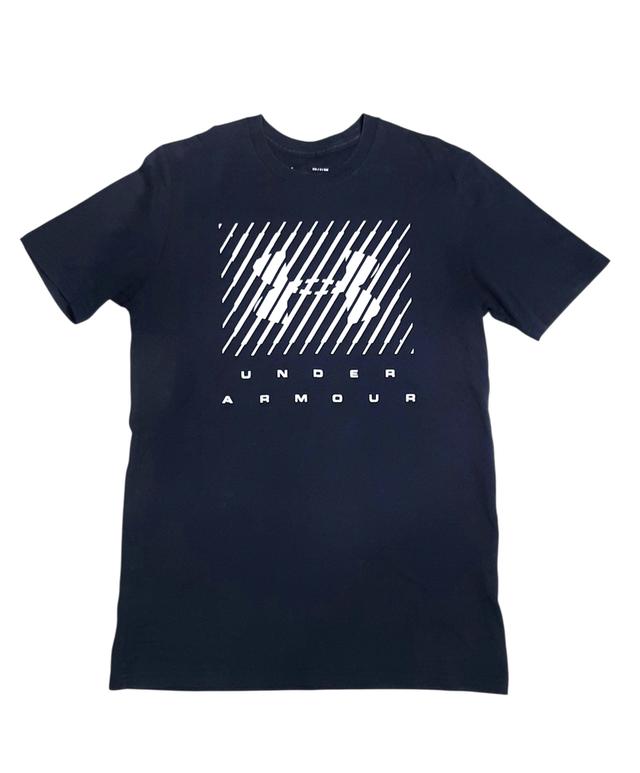 เสื้อยืด Under armour Size Sm มือสอง สภาพใช้งาน