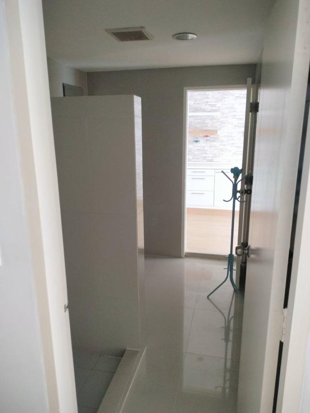 ขาย D5 Condo 51.86 ตรม. ตั้งอยู่ในซอยนวลจันทร์56 เขตบึงกุ่ม กทม. 10
