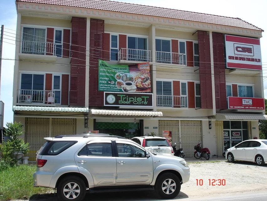 อาคารพาณิชย์ 3 ชั้น 3 ห้องนอน 4ห้องน้ำ พร้อมเครื่องปรับอากาศและอุปกรณ์ 1