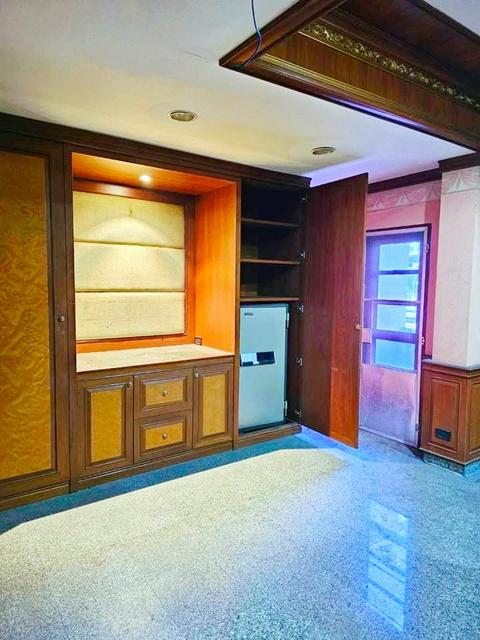 ถ.สิรินธร เซ็นทรัล ปิ่นเกล้า 1.5 กม. 7ชั้น 7 นอน MRTบางบำหรุ433ม.ออฟฟิตใหญ่ 45 ตร.วา. 1,257 ตร.ม. บรมราชชนนี 5 น้ำ โชว์ร 6