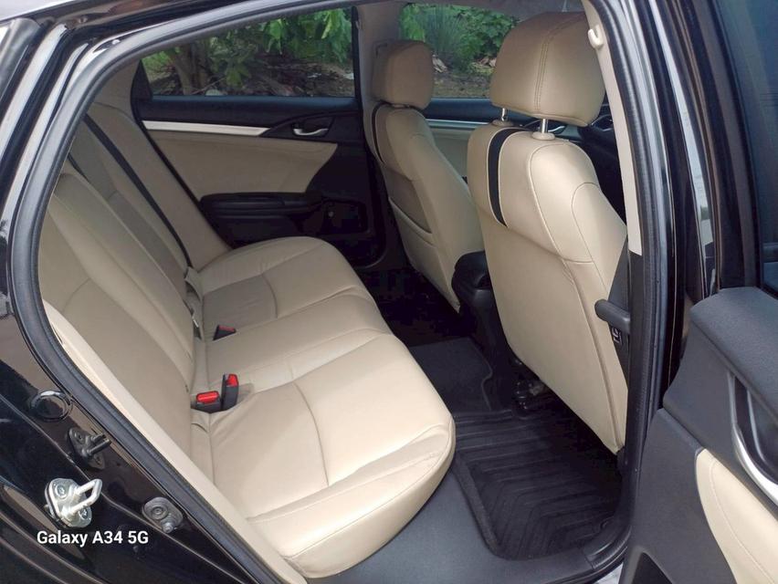 Honda Civic FC 1.8 EL i-VTEC ปี2018 15