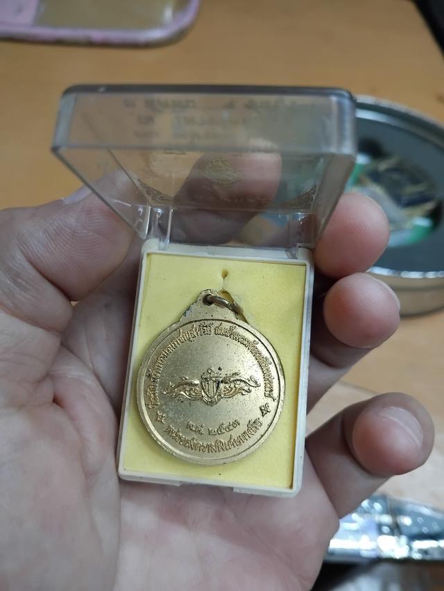 หลวงพี่อี๋ วัดสัตหีบ ปี2543 บูชา999บามรวมส่ง รูปย่อยที่ 2