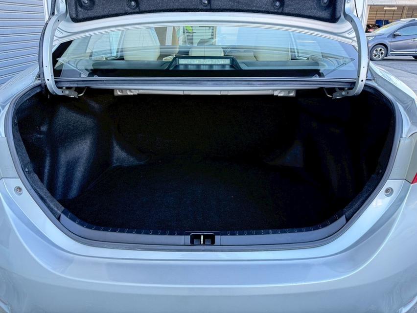 TOYOTA COROLLA ALTIS 1.6G 2016 สีเทา 13