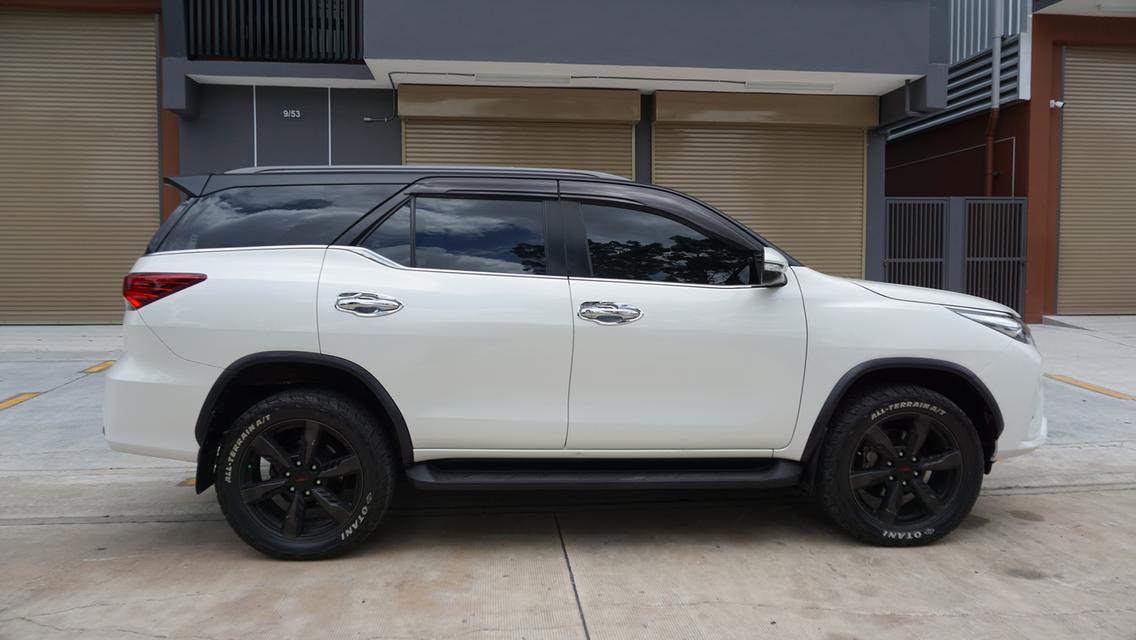 Toyota fortuner TRD Sportivo 2016 รูปที่ 6