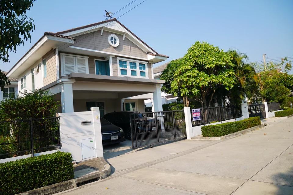 บ้านเดี่ยวแถวรามอินทรา 2