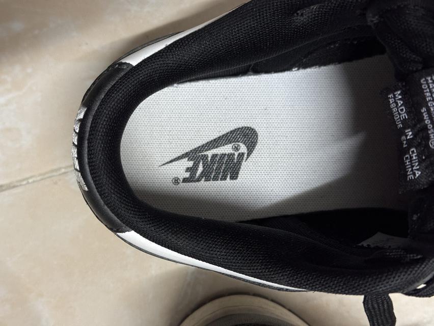 Nike dunk low panda แท้ (รับประกันจาก sasom) มือสอง ไม่ค่อยได้ใส่ 5