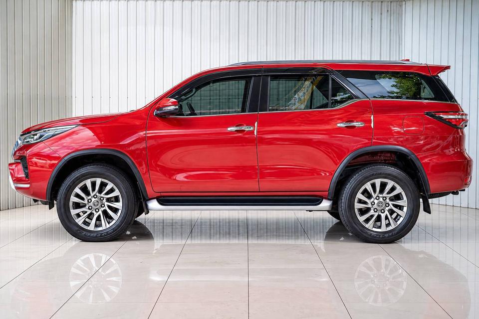 Toyota Fortuner 2.4V ปี21 รูปที่ 5