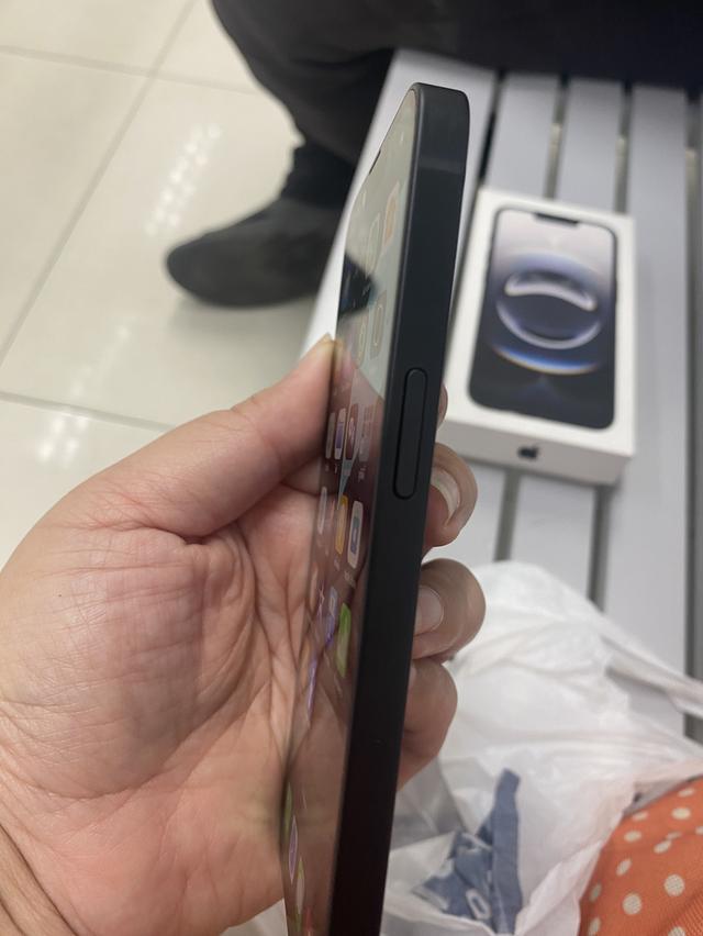 ขายไอโฟน16e มือหนึ่งศูนย์ ขายถูกกว่าShopนิดหน่อย 6