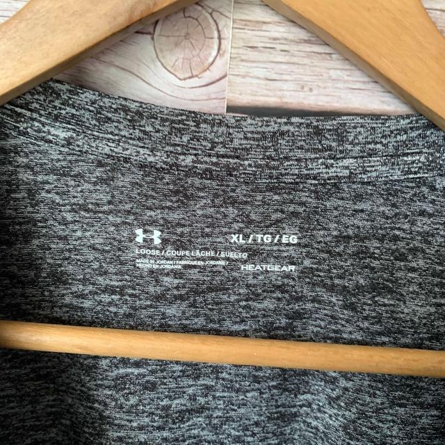 under armour เสื้อกีฬามือสอง รูปที่ 3