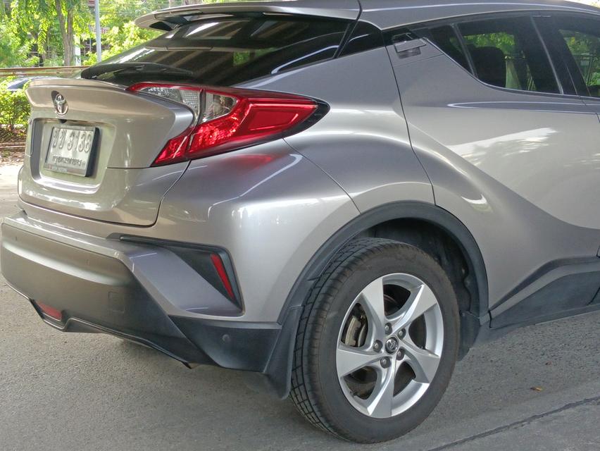 Toyota C-HR 1.8MID ปี2018 10