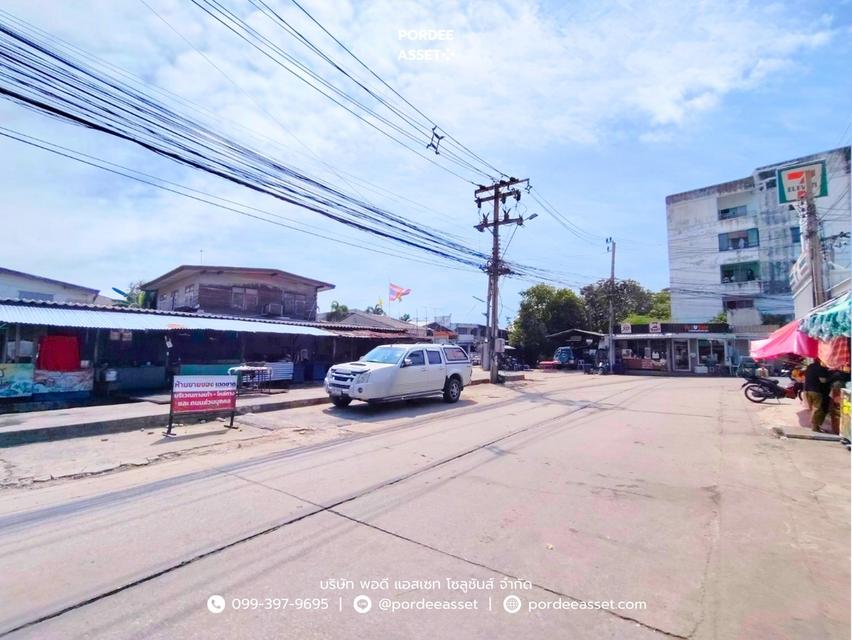 ทาวน์เฮาส์ 3 ชั้น ถ.แจ้งวัฒนะ-ปากเกร็ด ซ.36 ทำเลดี ใกล้รถไฟฟ้า ราคาถูก : Townhouse 3 levels Chaengwattana - Pak Kret 36 10