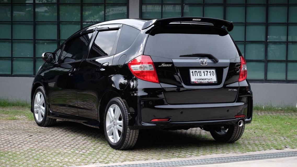 รหัสรถ KN1710 HONDA JAZZ GE 1.5 รุ่น SV ปี 2012