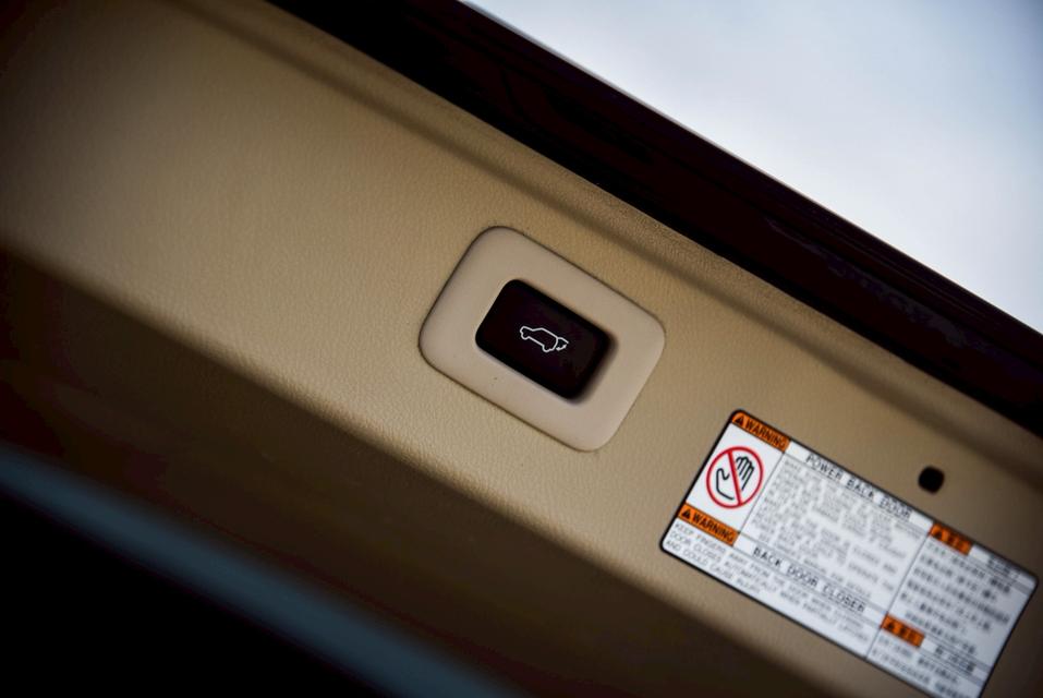 รหัสรถ CBL1845 TOYOTA ALPHARD 2.4 HYBRID E-FOUR AT 2015 6