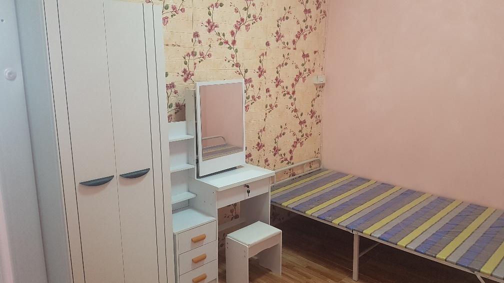 ขายคอนโดใกล้แจ้งวัฒนะถนนสามัคคีงามวงศ์วาน2ห้องนอน ใหญ่มากๆ 42ตรม น 1ห้องน้ำ ราคา 799,900 บาท ชั้น 9 ตกแต่งห้องใหม่ ปูกระเบื้องพื้นห้ 4