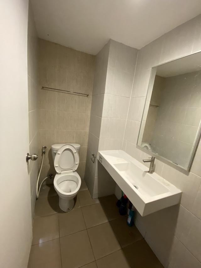 ขายคอนโดห้องมุม ลุมพินีวิลล์นครอินทร์-ริเวอร์วิว เฟอร์ครบ พร้อมเข้าอยู่ ทำเลดีใกล้ MRT กระทรวงสาธารณสุข นนทบุรี 6