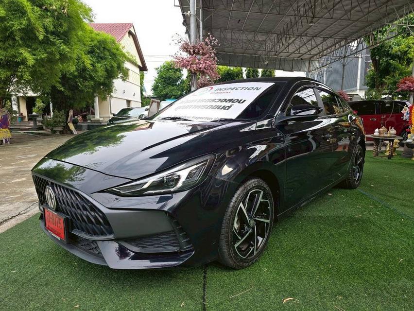 #MG 5 เครื่อง1.5 cc. รุ่นX เกียร์ AUTO ปี 2025 #รถไมล์แท้100%คะวิ่งน้อยมากๆๆคะ วิ่งมาแค่37,xxxกิโลคะ