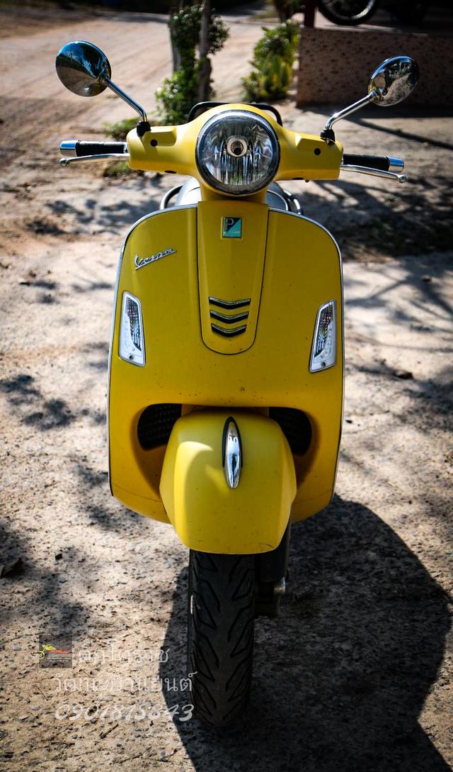 Vespa GTS Super 300 รถสวยพร้อมใช้งานมีเล่ม โอน รูปที่ 3