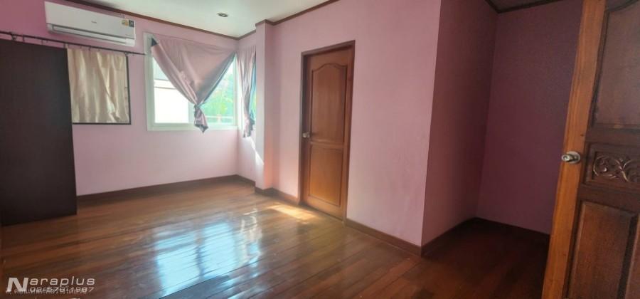 68121168 : ขายบ้านเดี่ยว 2 ชั้น + พื้นที่ดาดฟ้า เป็น Home Office ขนาด 8 ห้องนอน ขนาด 92.5 ตร.ว. สุขาภิบาล 5 ซอย.37 บางเขน กรุงเทพฯ พื้นที่ใช้ส 15