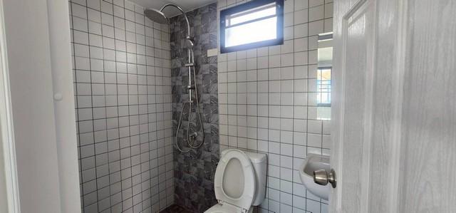 ให้เช่า บ้านน็อกดาวน์สร้างใหม่ สไตล์โมเดิร์น ทำเลดี ซอยบ้านหม้อ 3/1 จ.เพชรบุรี 8