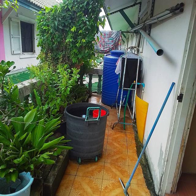 บ้านทาวน์เฮ้าส์2 ชั้น มีระเบียงเทอเรสด้านหลัง 6