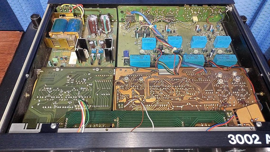 ขายปรีแอมป์ Tandberg 3002A Stereo Pre Amplifier (1980) 12