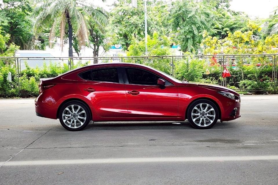 Mazda 3 2.0 S Sedan AT ปี 2015 รถมือสอง ขายถูก