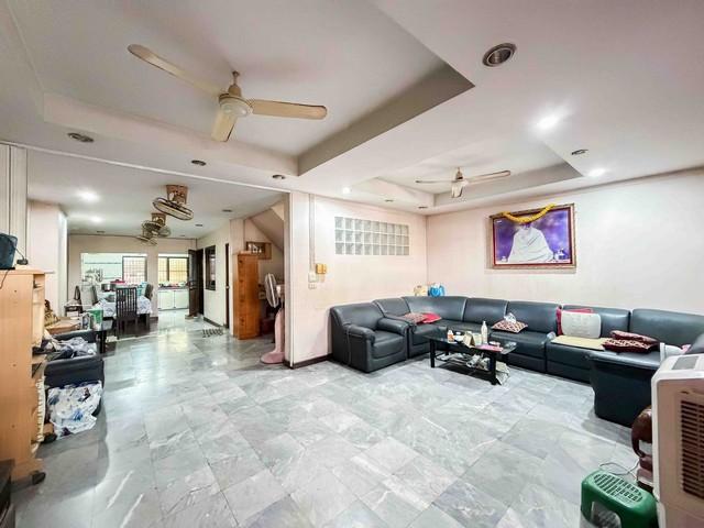 ขาย ทาวน์โฮม 3 ชั้น ฐิติพร พัฒนาการ 29 ใกล้สนามบินสุวรรณภมิ เหมาะออฟฟิศ แขวงสวนหลวง เขตสวนหลวง,กรุงเทพมหานคร 1