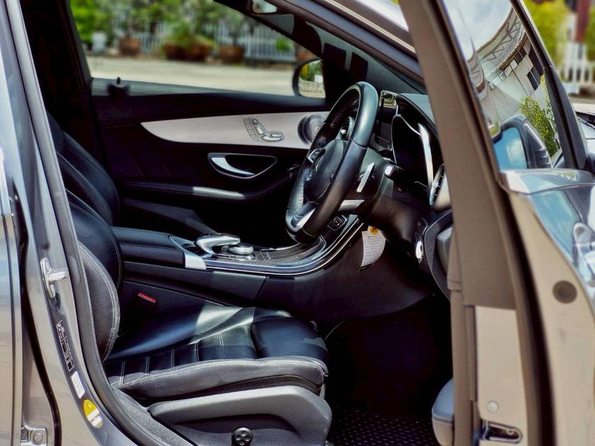 Benz C 350e AMG ปี 2018 ไมล์ 63,xxx km. 7