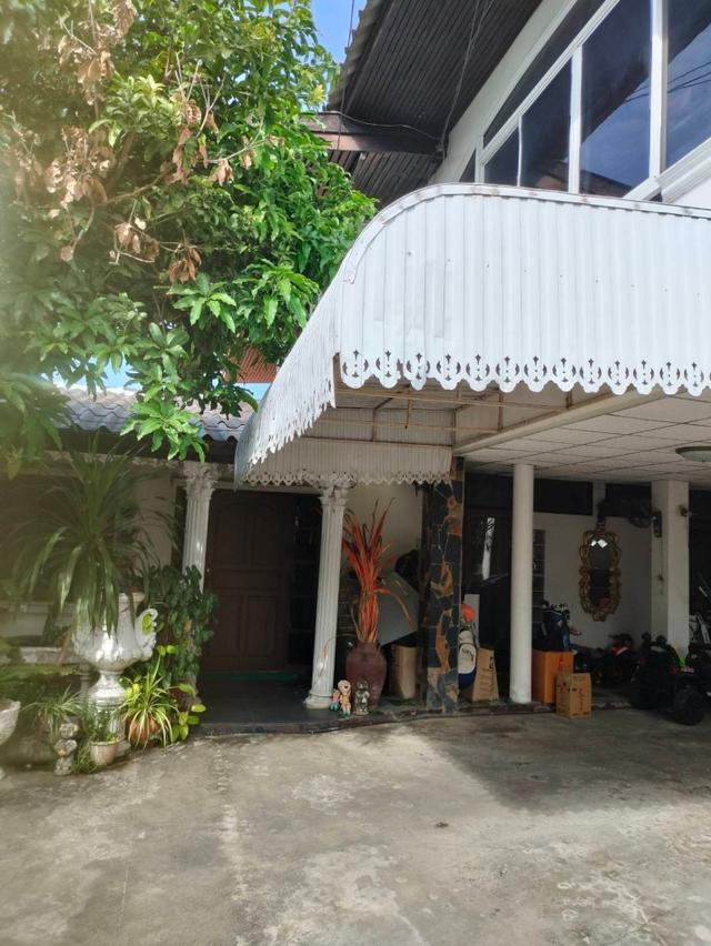 ขายบ้านเดี่ยว 2 ชั้น 147 ตร.ว. ลาดพร้าว ซ. 41 (ซอยภาวนา) ใกล้ เซ็นทรัล ลาดพร้าว 2