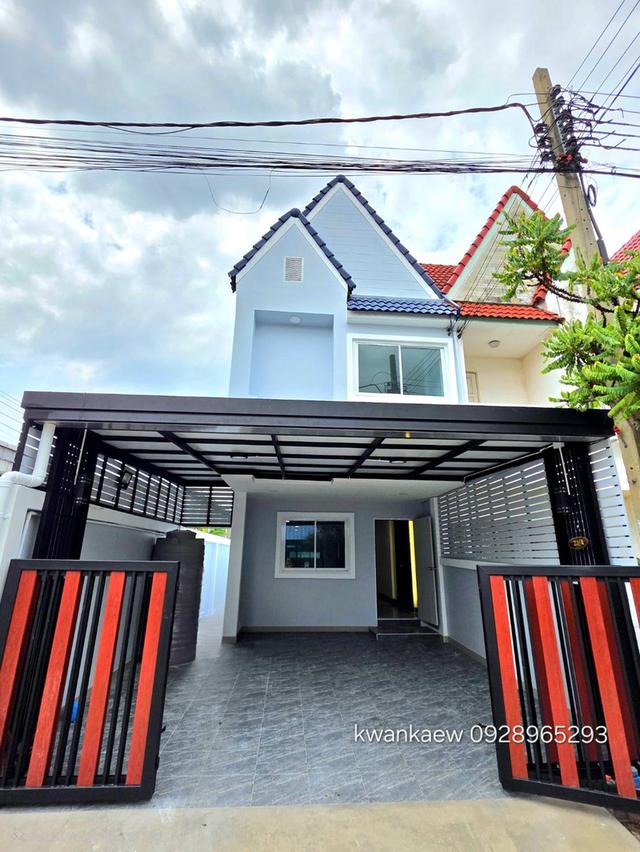ขายทาว์นโฮม รีโนเวทใหม่ ติดถนนสายไหม พร้อมอยู่ 1