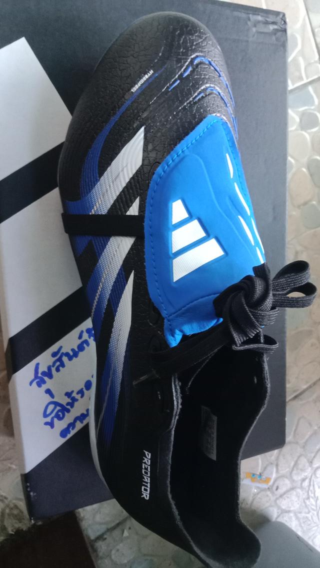 รองเท้าสตั้ดadidas predatorซื้อมาใส่ไม่ได้ 4