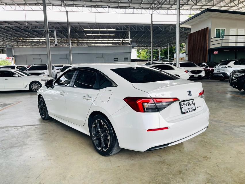 Honda Civic e:HEV EL+ ปี 23จด24 ไมล์5หมื่นโลแท้ รูปที่ 5