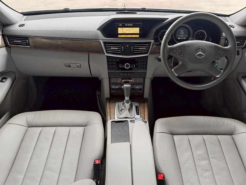 BENZ E250 CDI 2.2  6