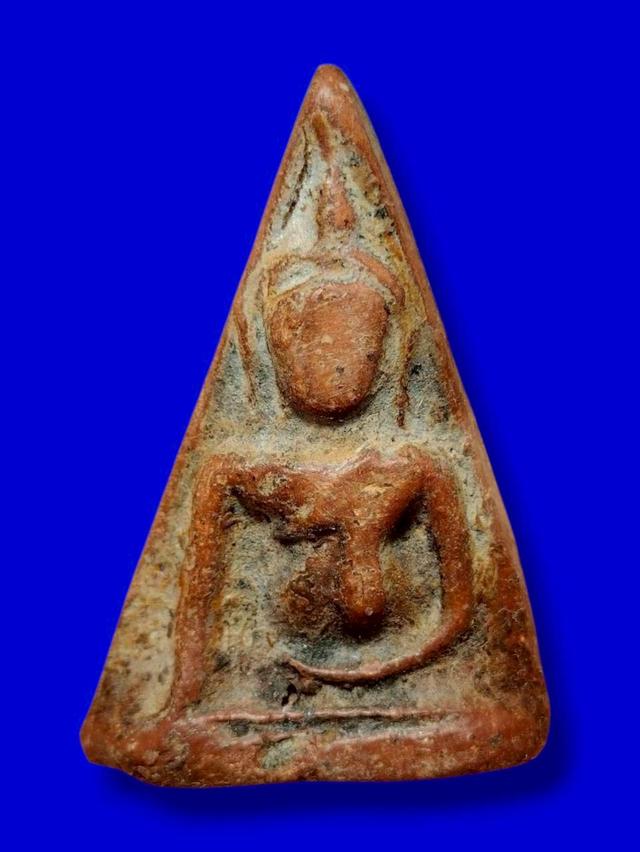 พระนางพญา เปิดให้บูชาจ้า