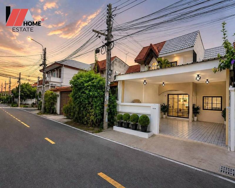 หมู่บ้านบัวทอง 2 ซ.5/6 (ติดถนนกาญจนาภิเษก) รีโนเวทใหม่เอี่ยม พร้อมเข้าอยู่ 4