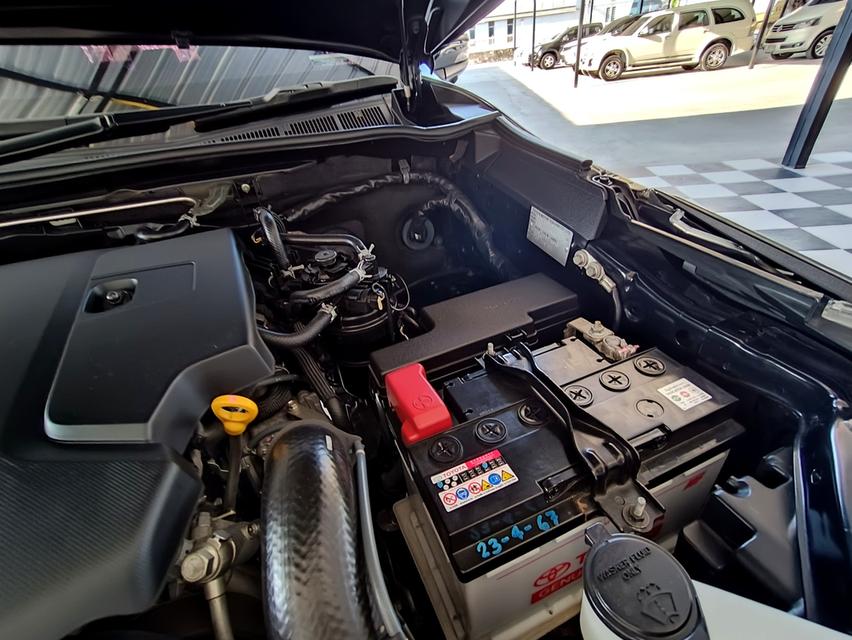 รถยนต์มือสองพร้อมใช้งาน 11