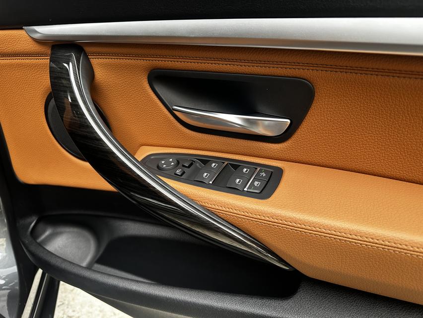2019/22 BMW 320d GT Luxury (F34) เครื่องยนต์ดีเซล 6