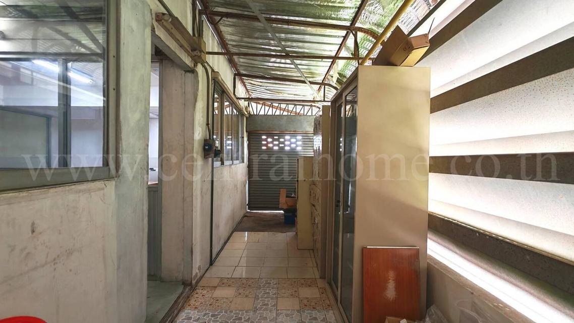 อาคารพาณิชย์ 4 ชั้นครึ่ง 2 คูหา ถนนพหลโยธิน (รังสิต - นวนคร) ใกล้ตลาดไท ถูกมาก 10