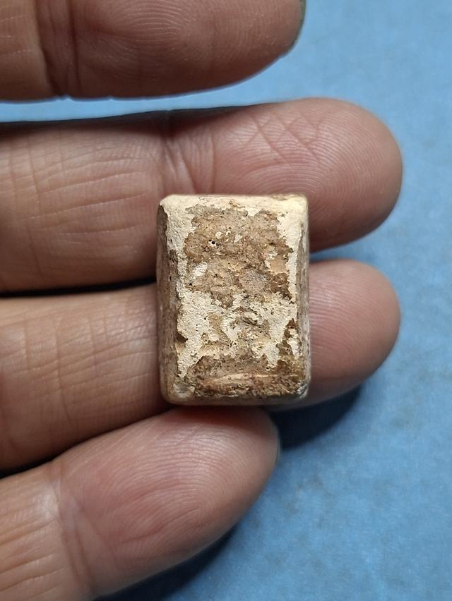 พระสมเด็จวัดปากน้ำ รุ่นแรก มีเคลือบแล็ก รูปที่ 2