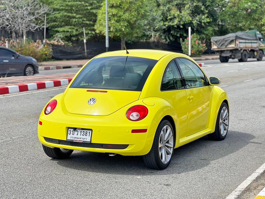 Volksawagen Beetle 1.6 2010