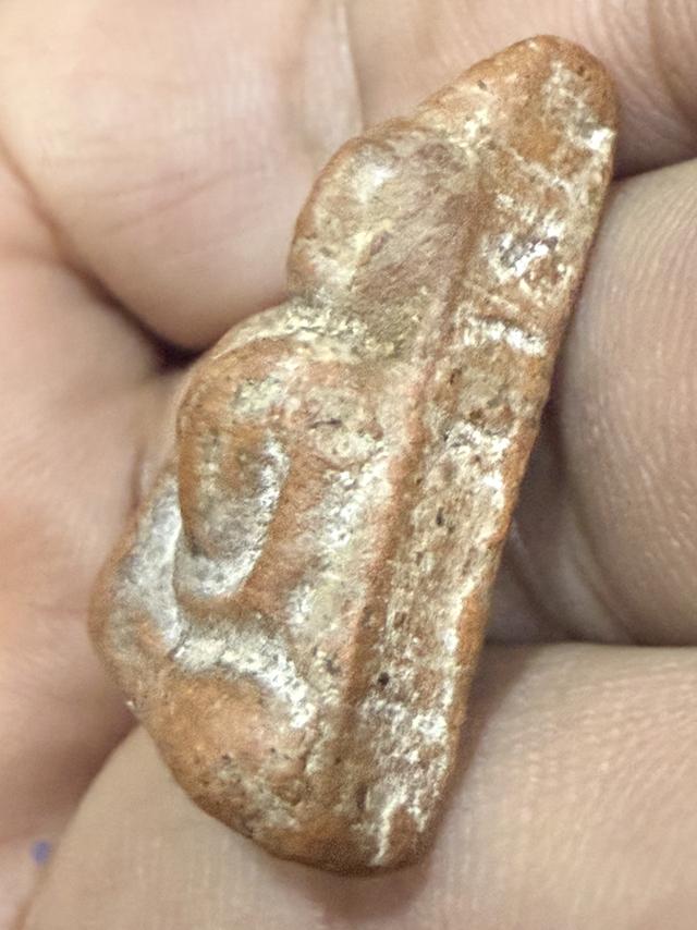 พระนางพญาพิษณุโลกพิมพ์องค์นูนใหญ่ 5