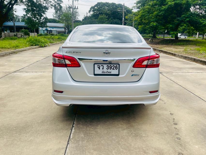 Nissan Sylphy 1.6 SV Top 5