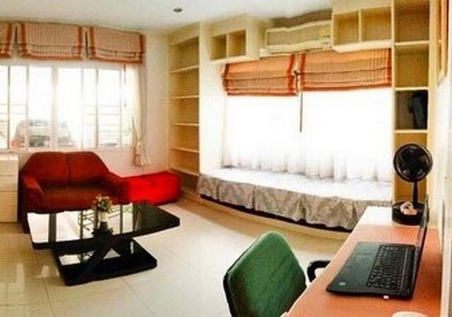 ให้เช่าบ้านเดี่ยว 69 ตร.ว 3 ห้องนอน 3 ห้องน้ำ แอร์ 5 ตัวพร้อมเฟอร์นิเจอร์ รามคำแหง 164 6