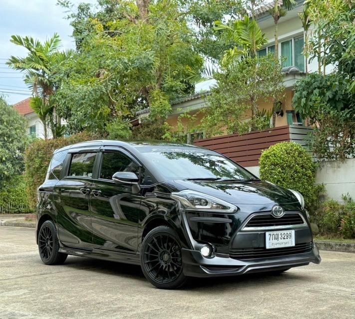 รหัสรถ CH3299 🏎️Toyota sienta 1.5 V Topสุด ปี 2018