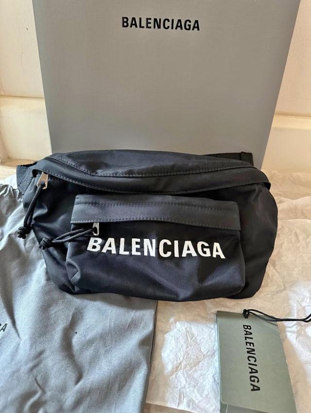 ส่งต่อกระเป๋า Balenciaga รุ่นยอดนิยม