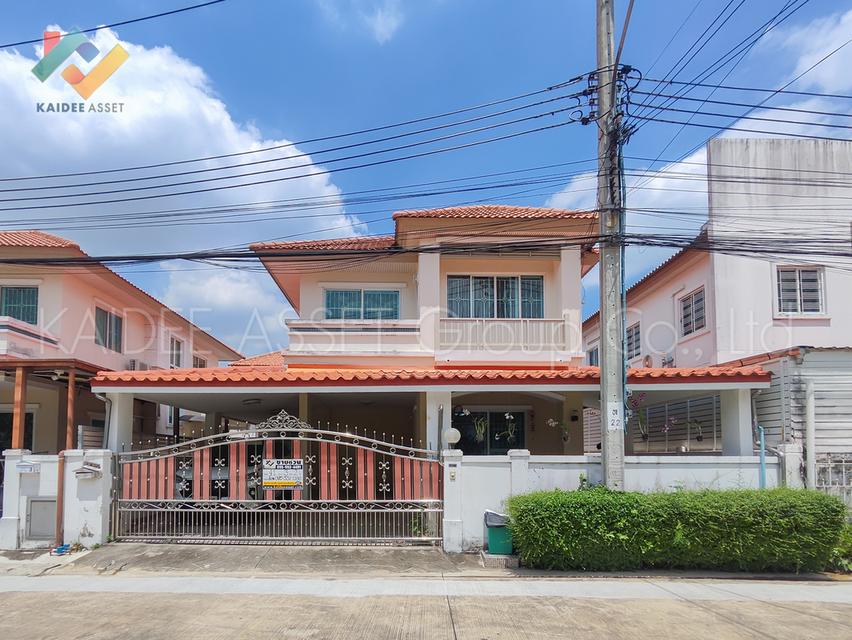 หมู่บ้าน ชวนชื่น เพชรเกษม 81 บ้านเดี่ยว หนองแขม ราคาถูก 1