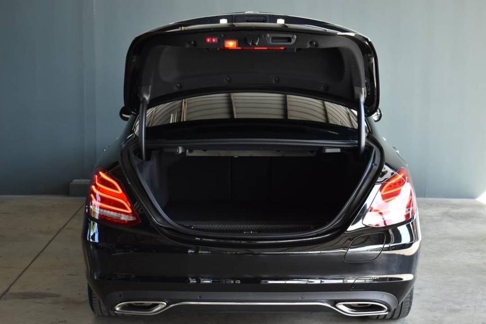 รถสวยมากๆเดิมทั้งคันกับ Benz C350e AMG ปี 2016 รหัส JRS5555 15