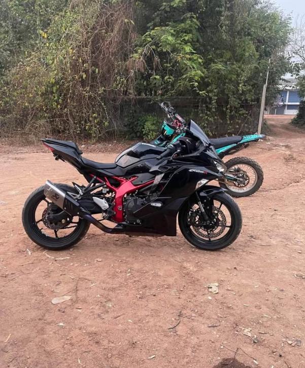 ขายด่วน Kawasaki Ninja ZX-25R  3